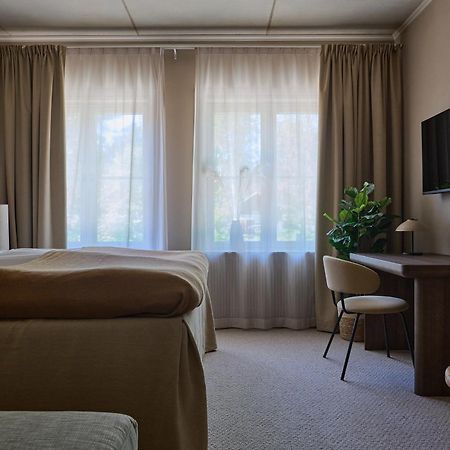 Hoegbo Brukshotell & Spa Sandviken Bagian luar foto