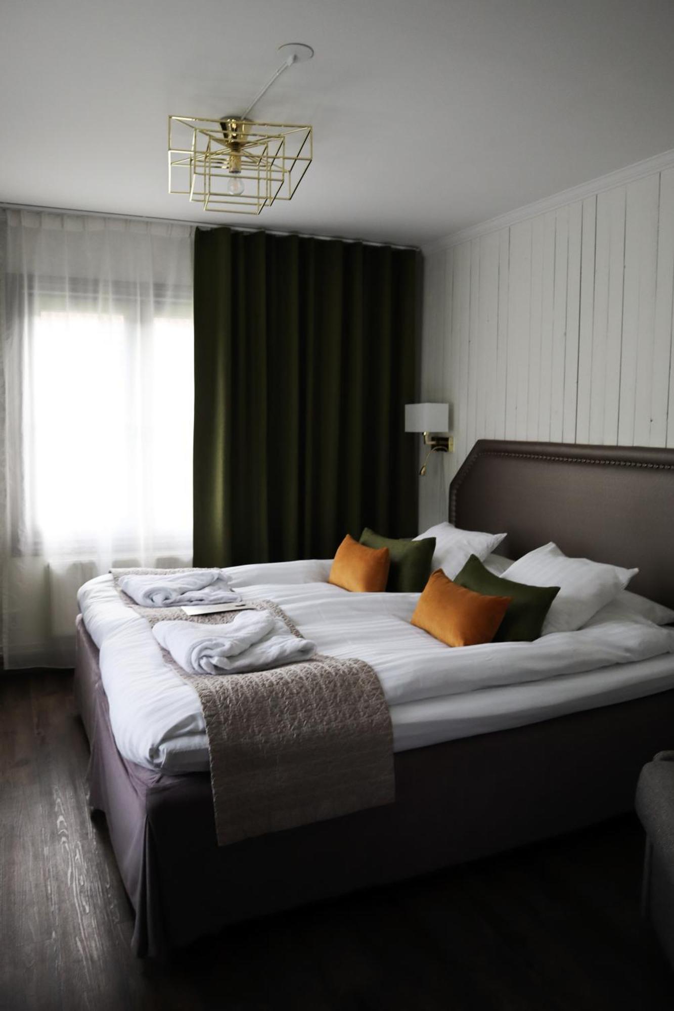 Hoegbo Brukshotell & Spa Sandviken Bagian luar foto