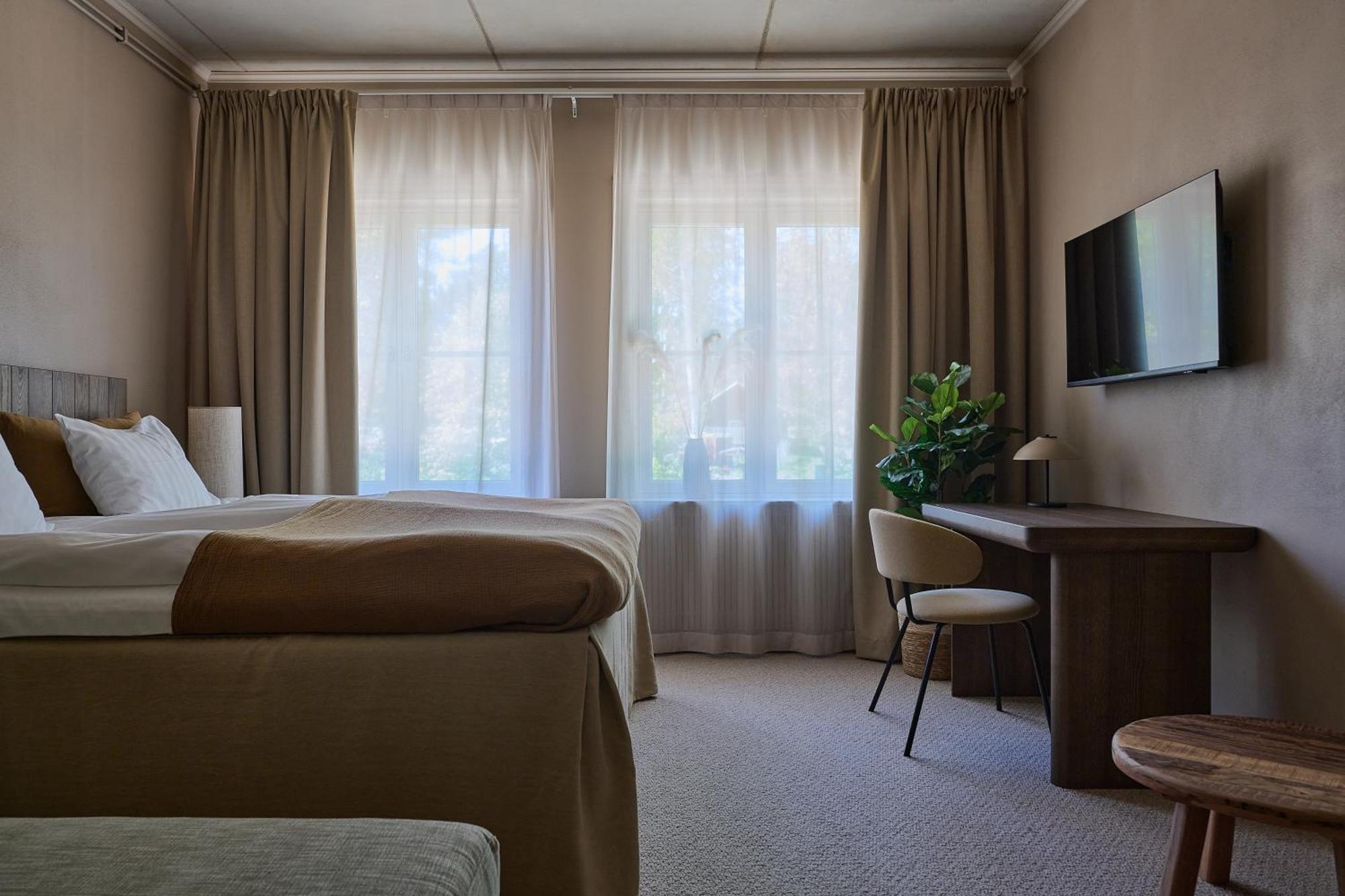 Hoegbo Brukshotell & Spa Sandviken Bagian luar foto