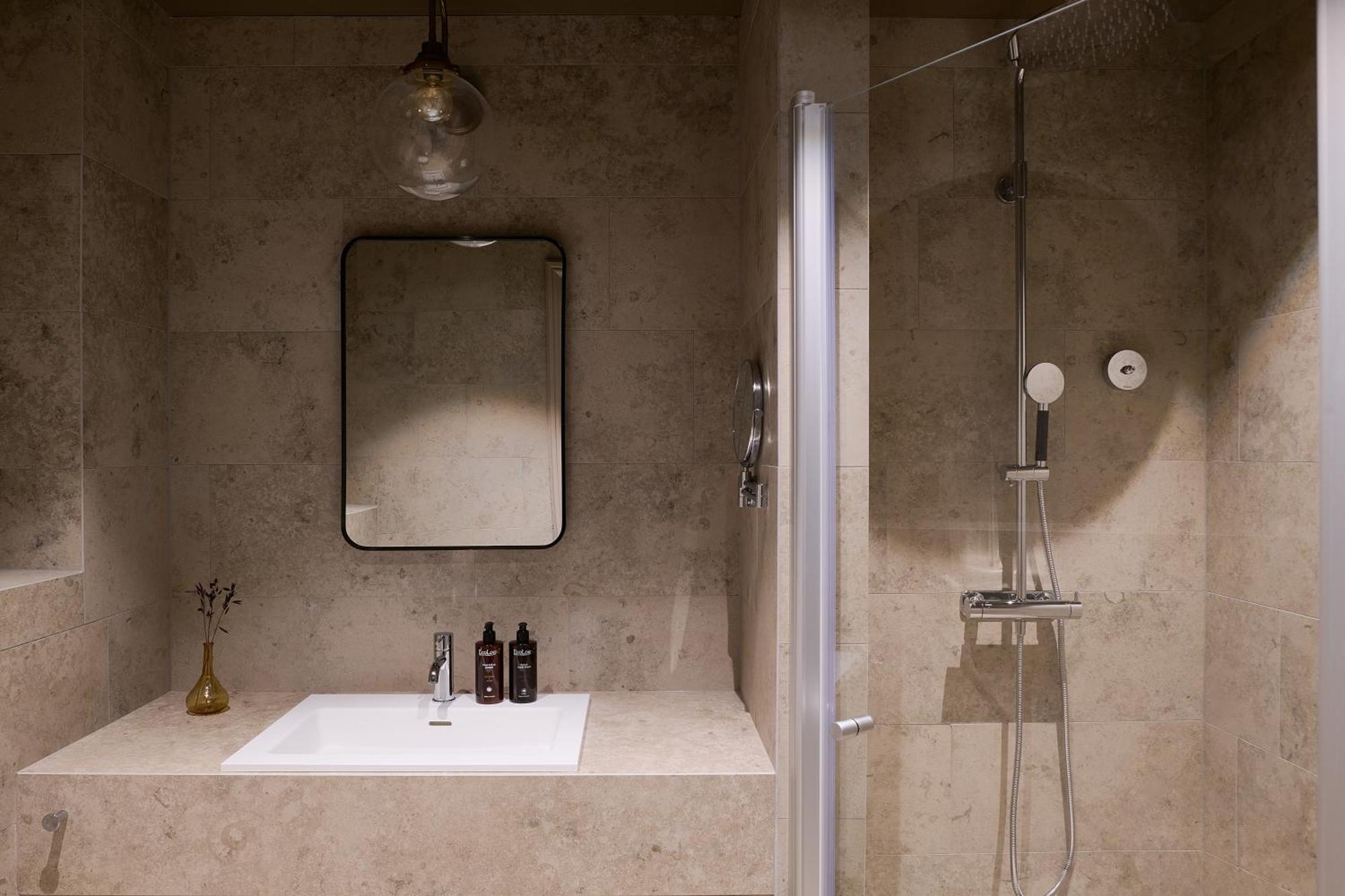 Hoegbo Brukshotell & Spa Sandviken Bagian luar foto